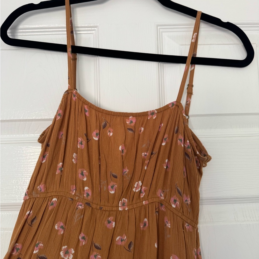 NWT O'Neill Floral Blouse in Warm Brown - Picture 3 of 6